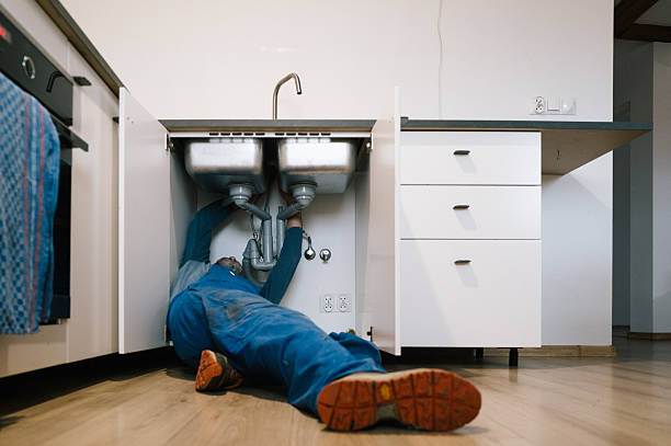 Professional Emergency Plumber technician working in Needham Heights, MA